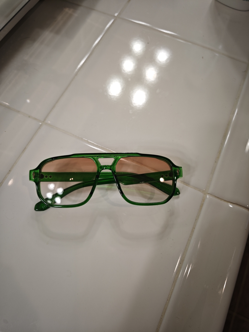 Green Transparent Square Sunglasses